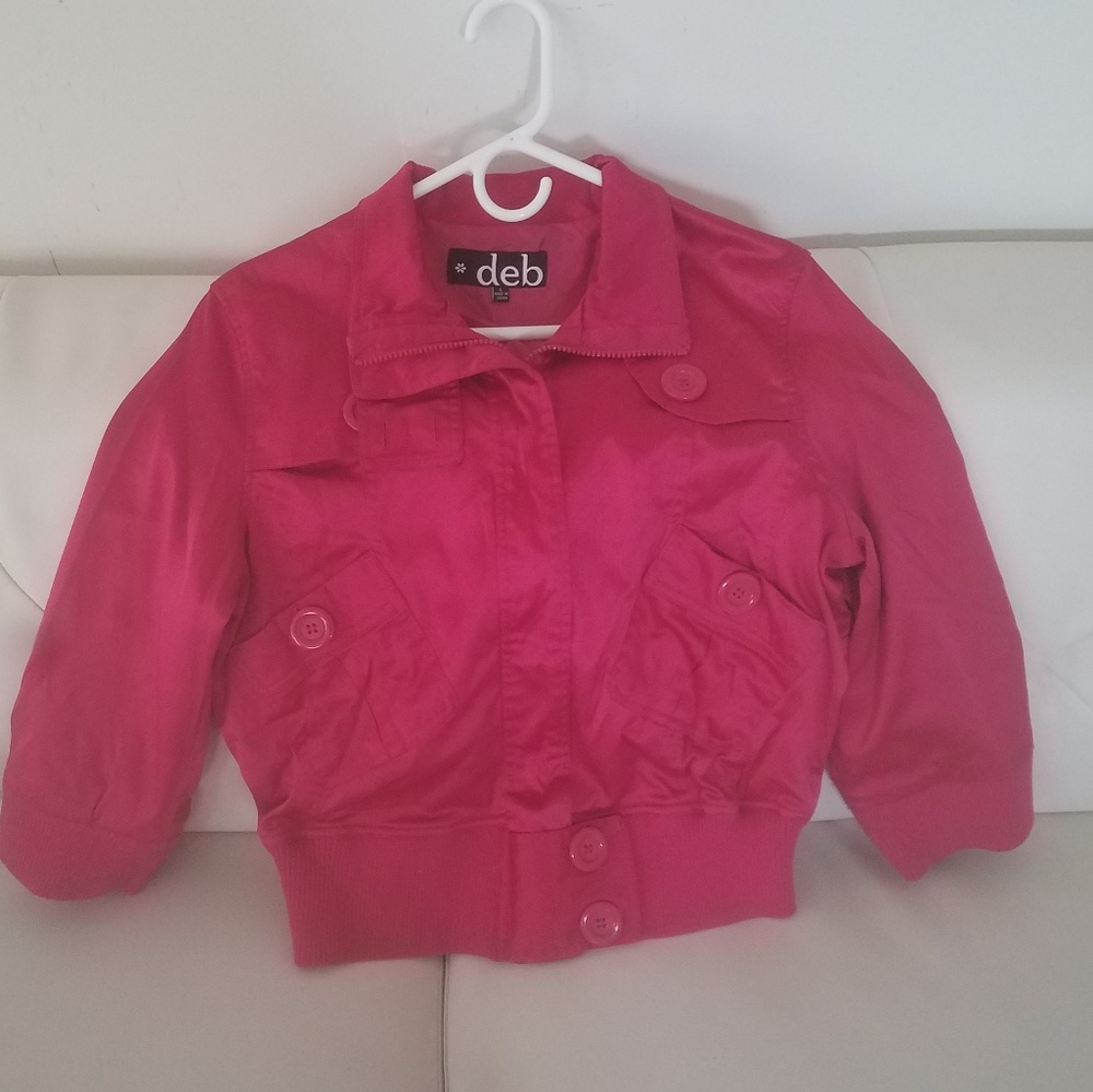 Quarter sleeve jacket